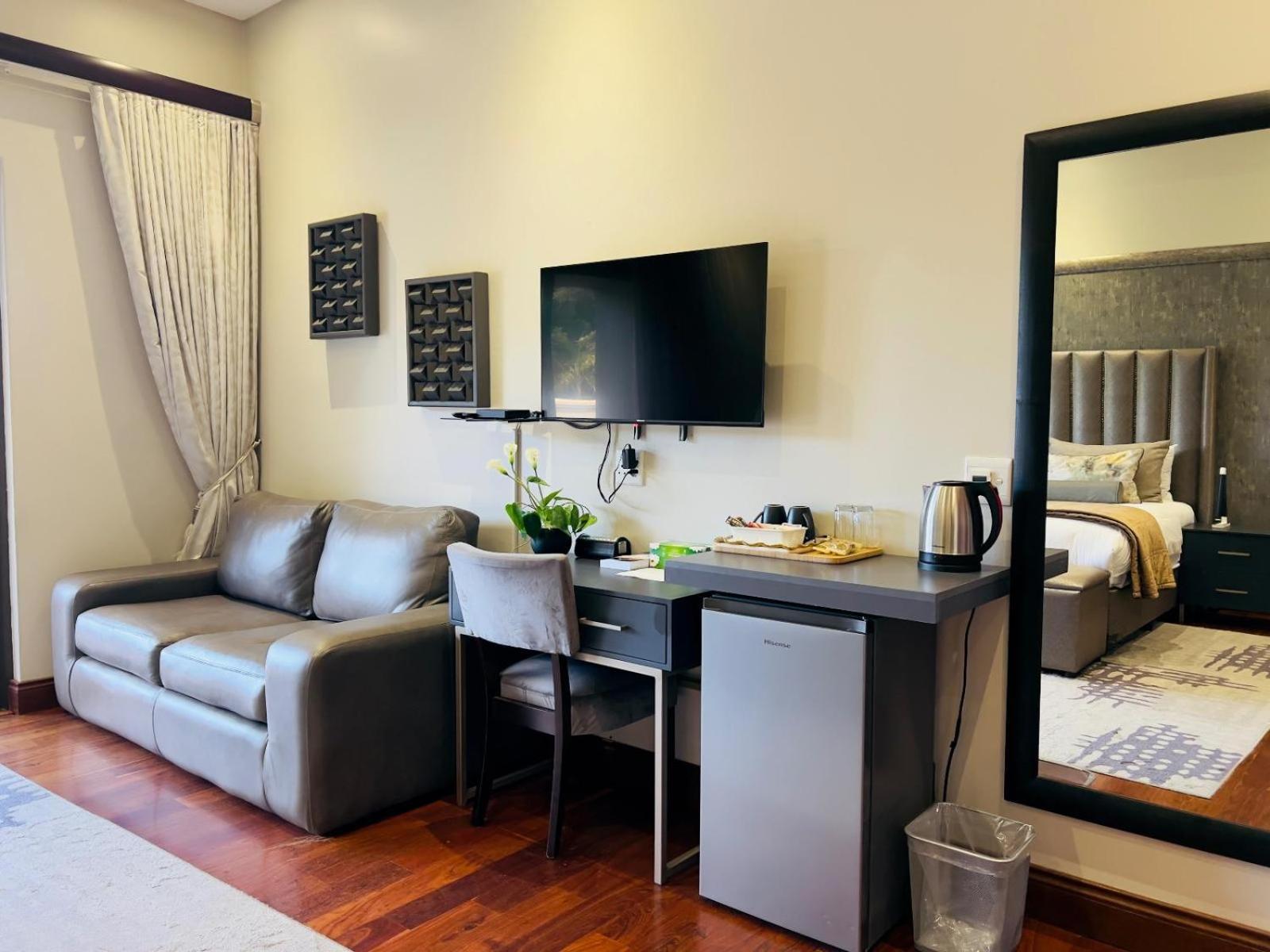 One O Eight Boutique Hotel ベノニ 部屋 写真