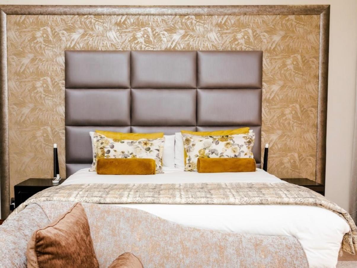One O Eight Boutique Hotel ベノニ 部屋 写真