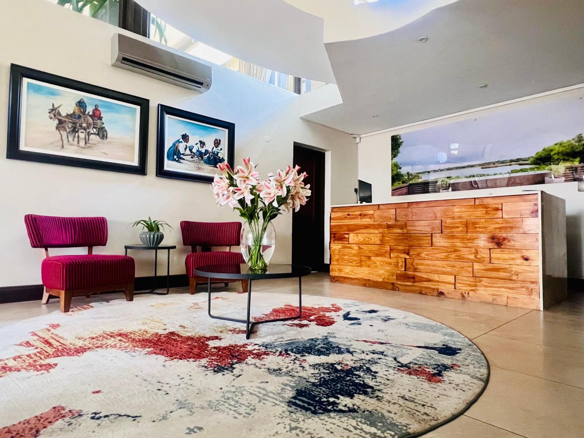 One O Eight Boutique Hotel ベノニ エクステリア 写真